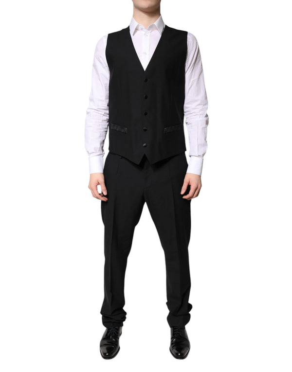 Outfito.ae