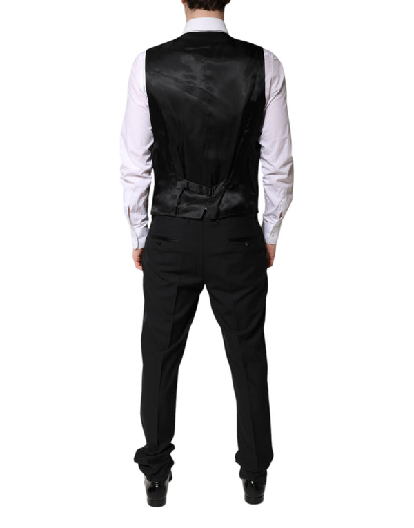 Outfito.ae