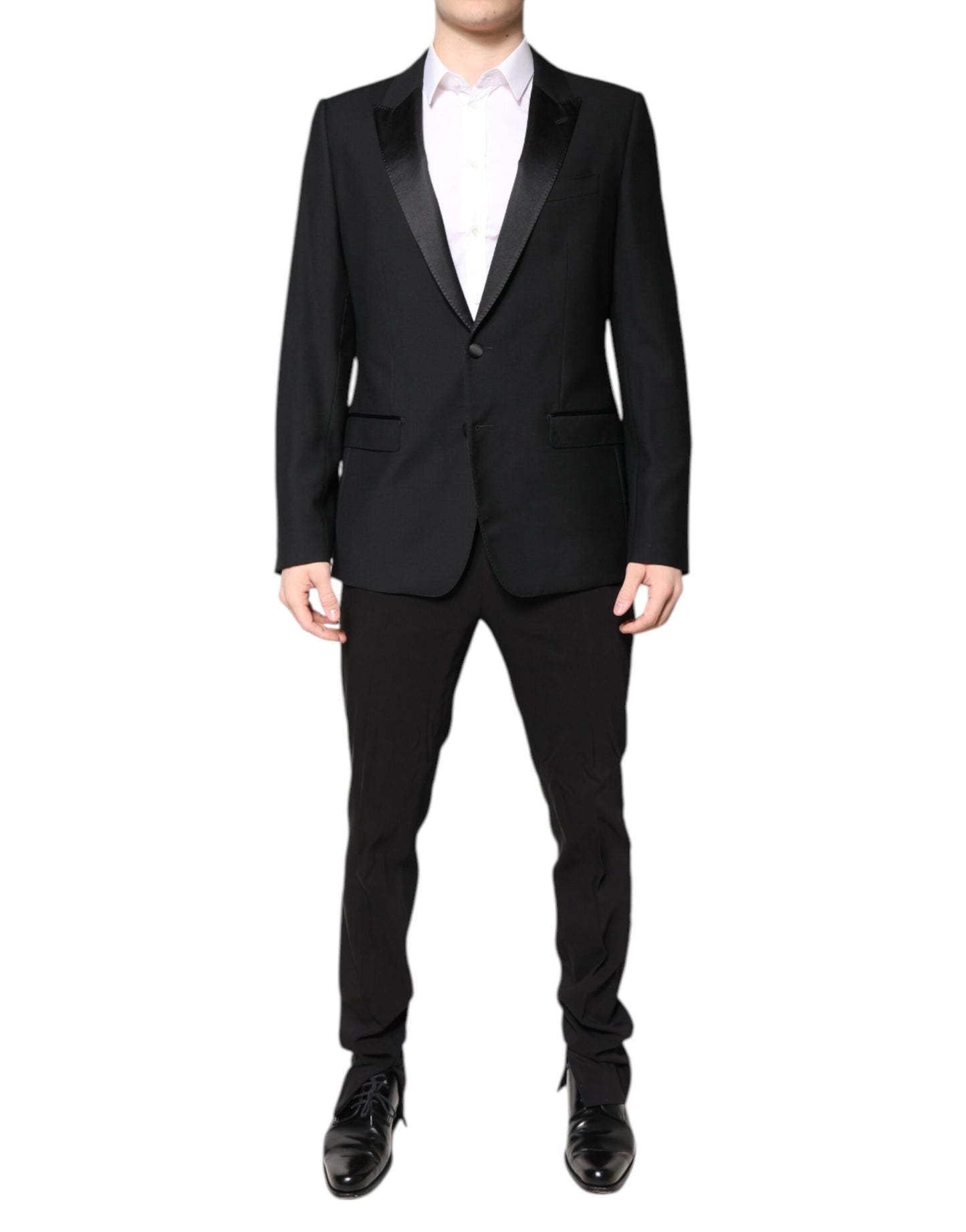 Outfito.ae