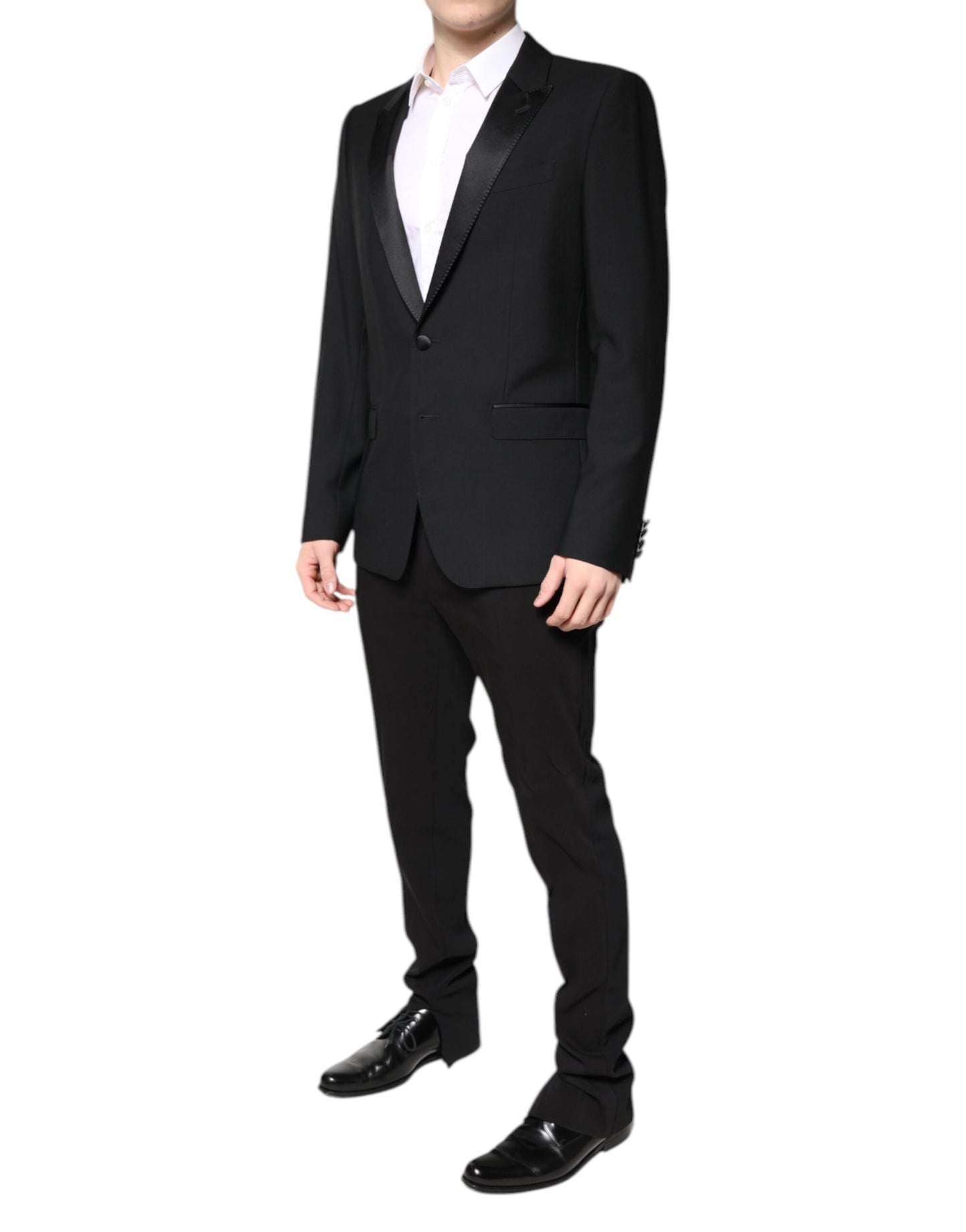 Outfito.ae