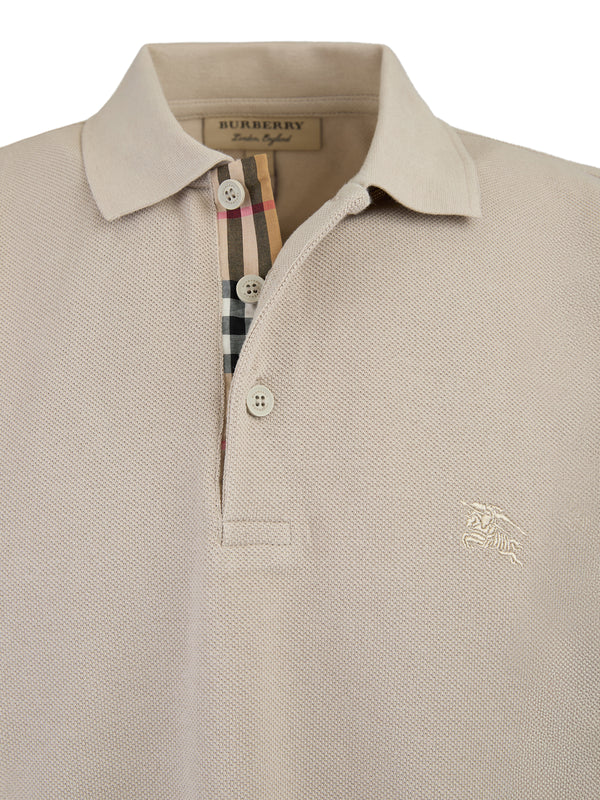 Outfito.ae