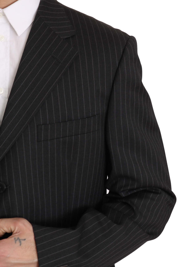 بدلة Z ZEGNA سوداء مخططة من قطعتين بثلاثة أزرار مصنوعة من الصوف بنسبة 100%