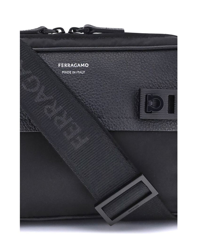 Ferragamo Gancini buckle Shoulder Bag