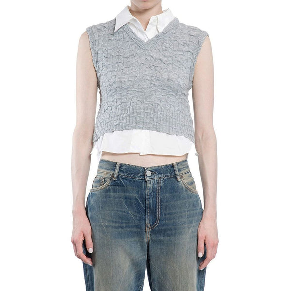 سترة Acne Studios ذات طبقات ورقبة على شكل حرف V