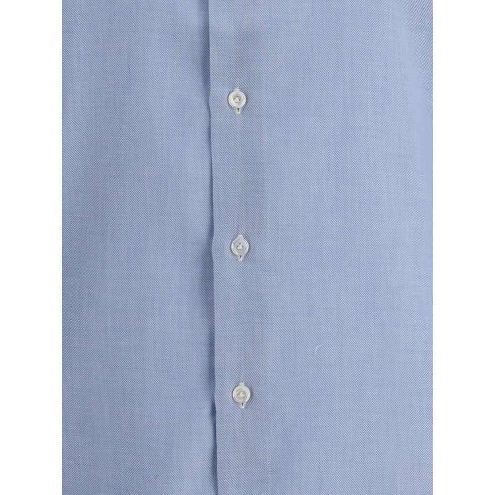 Close-up of Finamore Milano Shirt buttons and fabric texture, highlighting quality craftsmanship in men's dress shirts.