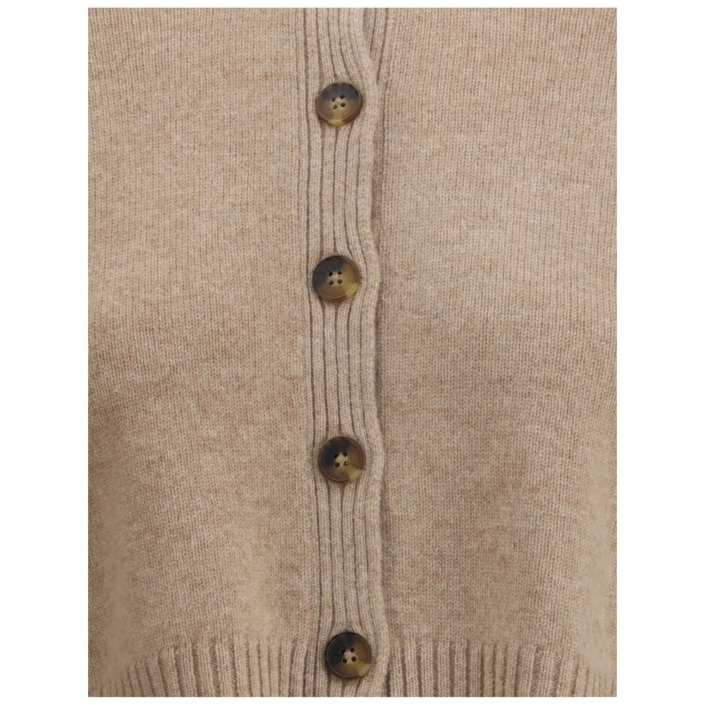 Close-up of Loulou De Saison Cashmere crop Cardigan buttons and ribbed detailing, highlighting premium knitwear craftsmanship.