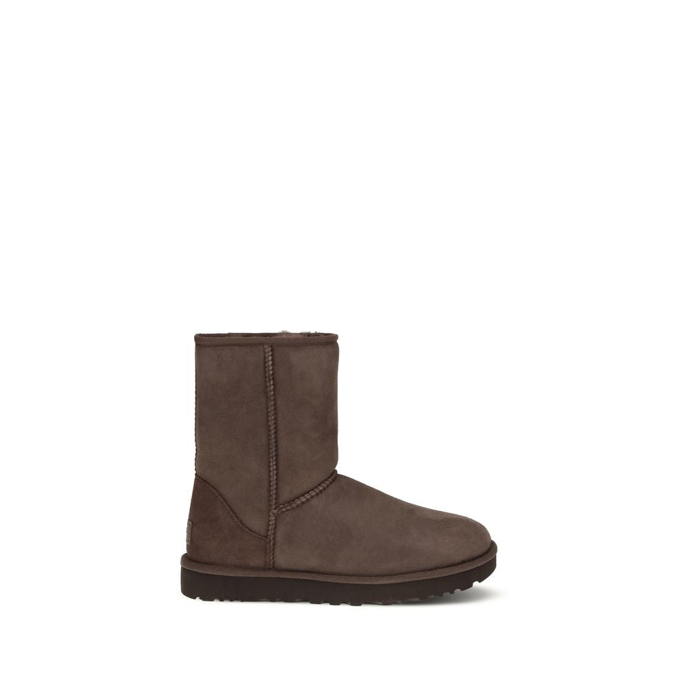 UGG UGG Classic Short II Boots (Shoe Size Women: EU40/US10, nan: nan, nan: nan)