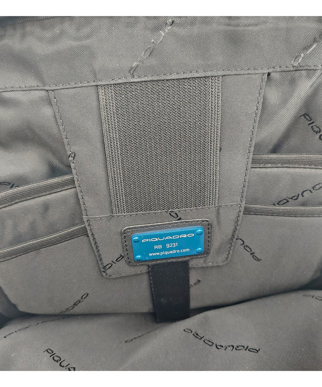Piquadro Black Leather Backpacks