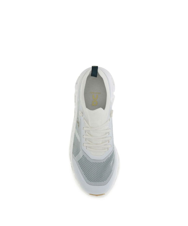 ON Cloud 6 Versa Sneakers