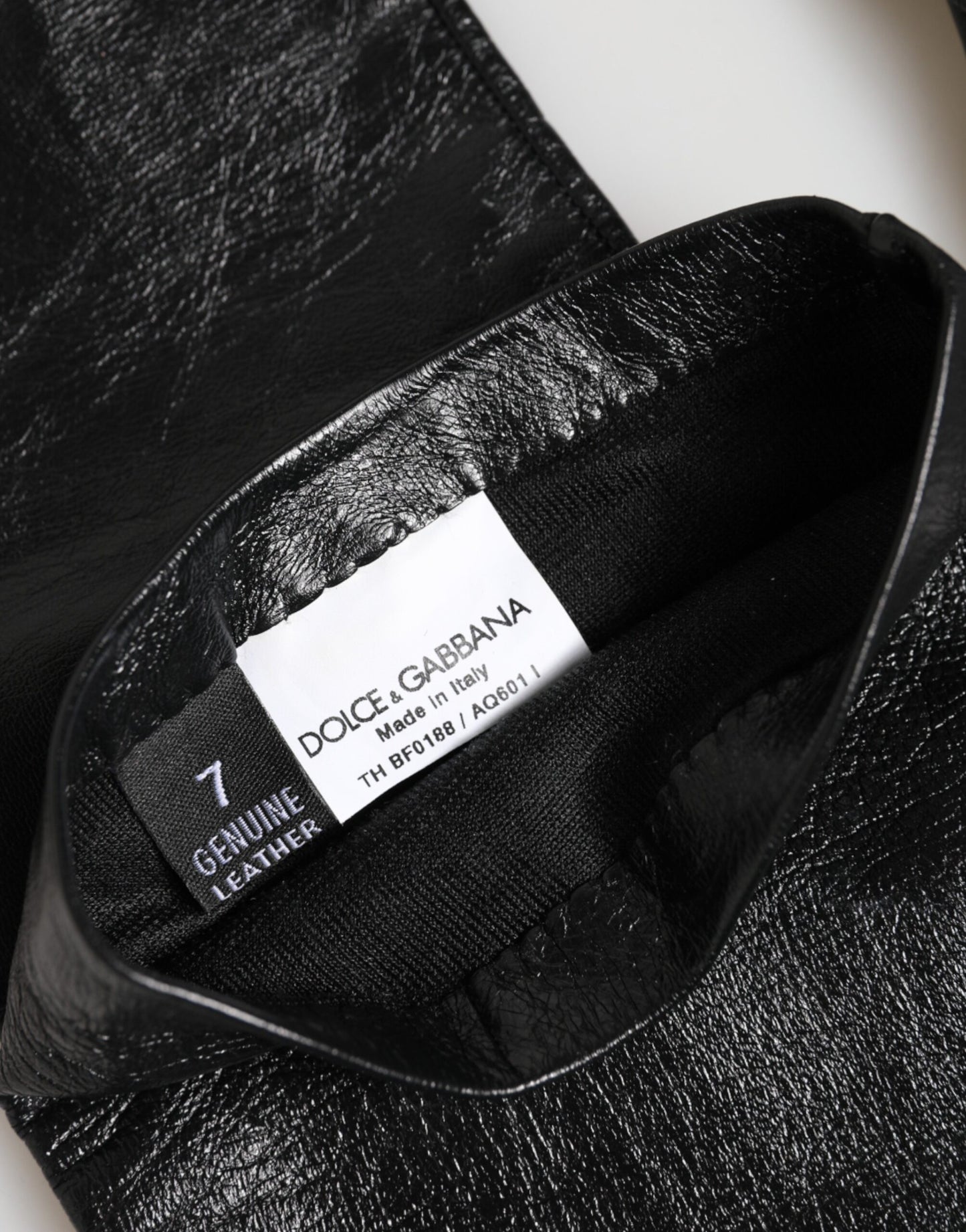 Dolce & Gabbana Black Polyester Elbow Length Mitten Gloves